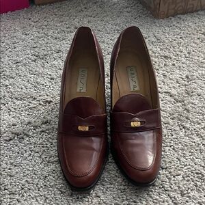 Unisa Women's Rich Brown Leather Loafers